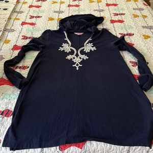 EUC Lilly Pulitzer Tunic with hood size Large